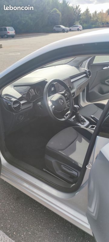 Skoda Fabia Ambition 110Ch Essence Automatique (image 9)