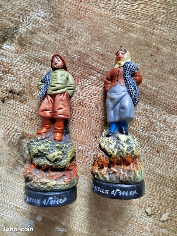Statuettes pêcheur terre cuite (image 1)