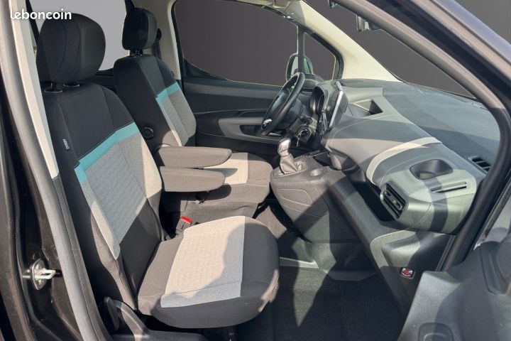 CITROEN BERLINGO III TAILLE M 1.5 BLUEHDI 100 FEEL Radar de recul Sièges Chauffants Frein de Parking Electriques Garantie 12 mois (image 14)