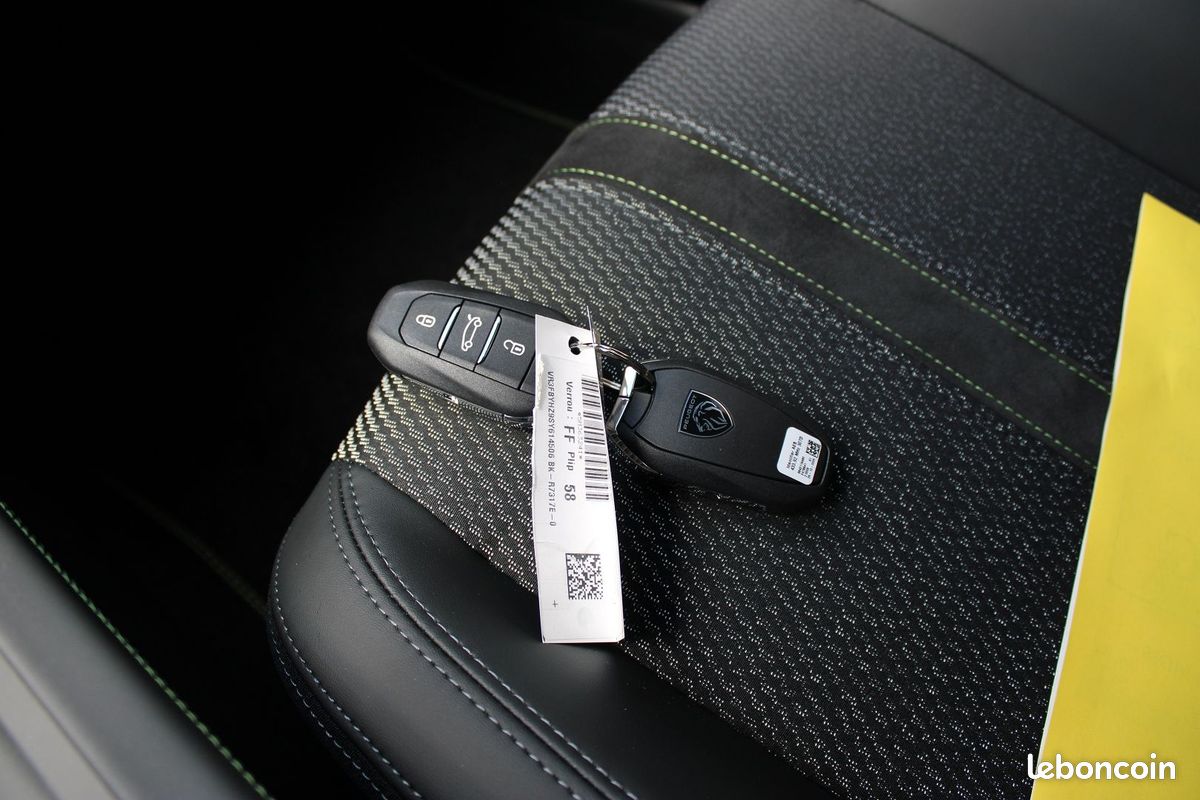 Peugeot 308 PHASE 4 BLUE HDI 130 CV GT GPS 3D CAMÉRA RE USB JA 18 I-COKPIT FULL LED BOITE AUTO EAT-8 (image 15)