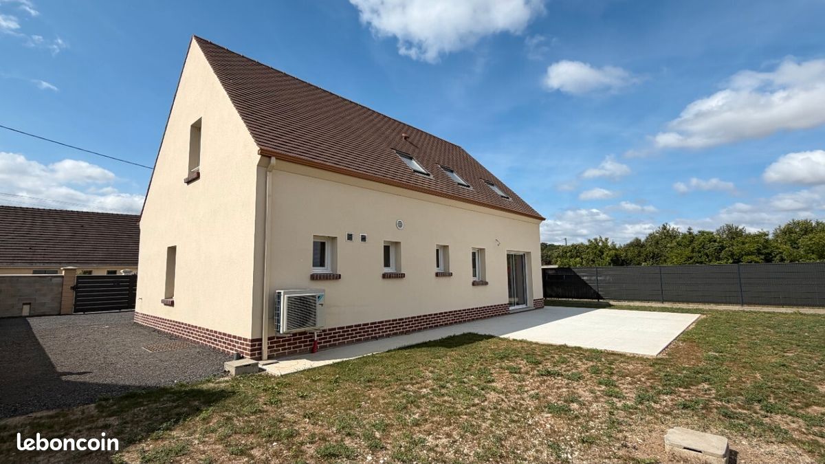 Maison 5 pièces 118 m² · à La Neuville-en-Hez · 118 m² · 1 385 €