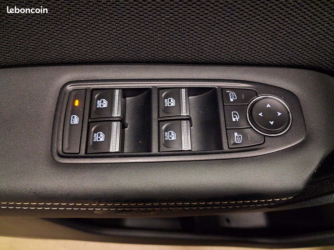 RENAULT Symbioz E-Tech full hybrid 145 Iconic (image 21)