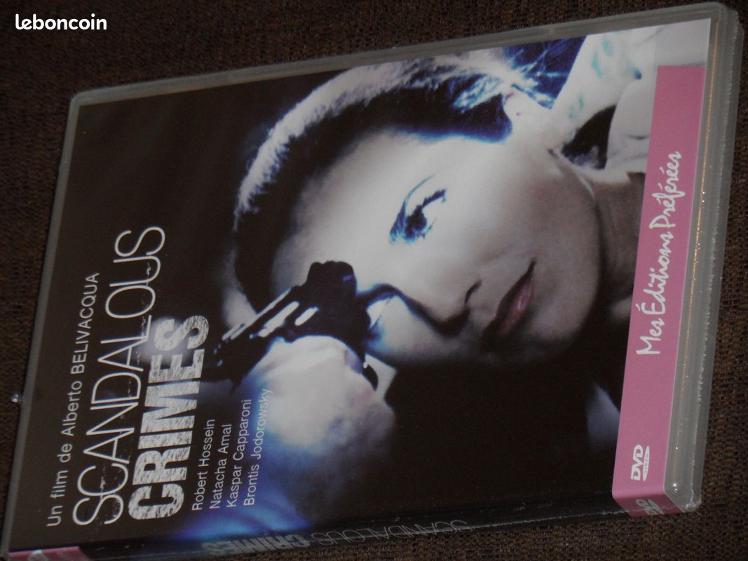 Envoi OFFERT THRILLER SCANDALOUS CRIMES (image 1)