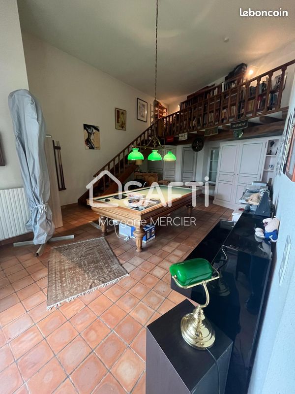 Propriété 6 pièces 195 m² - Sainte-Verge 79100 (image principale 4)