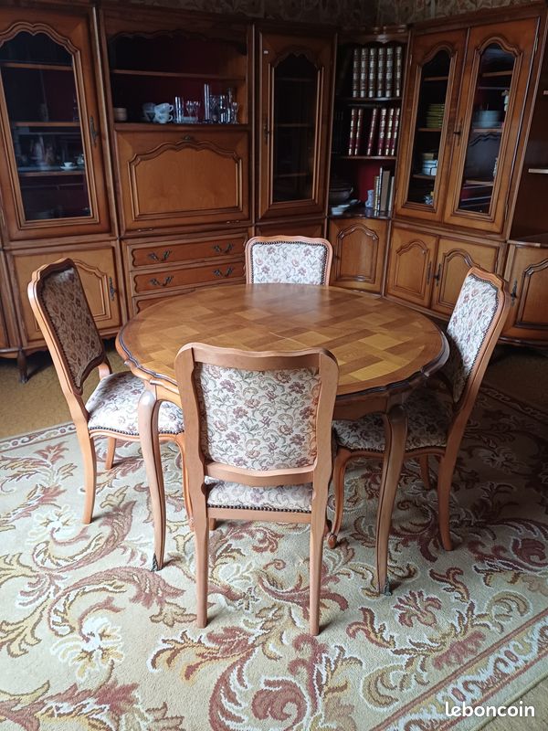 Table Ronde Avec Rallonges + 6 Chaises En Merisier - Lot De 9 Meubles Occasion