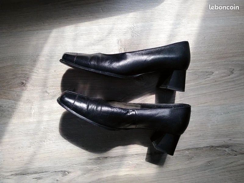 Chaussures en cuir vintage, pointure 37 ½, marque Pindiere (image 1)