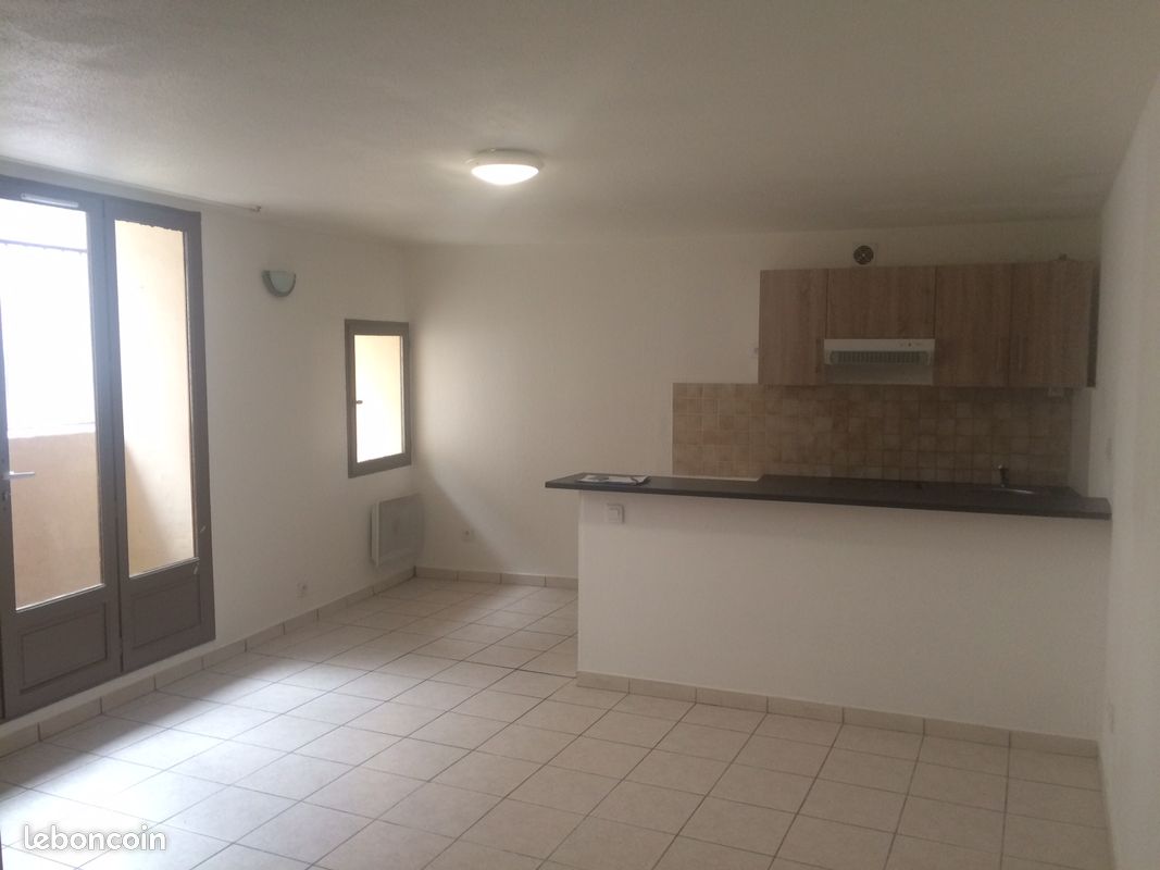 Appartement 2 pièces 40 m² · à Béziers · 40 m² · 490 €