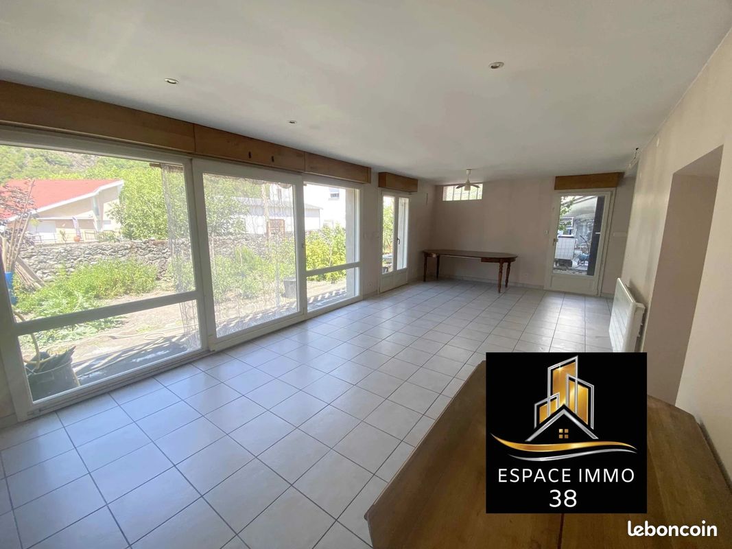Appartement 4 pièces 92 m² · à Séchilienne · 92 m² · 168 000 €
