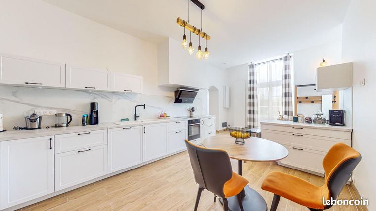 Maison 6 pièces 200 m²