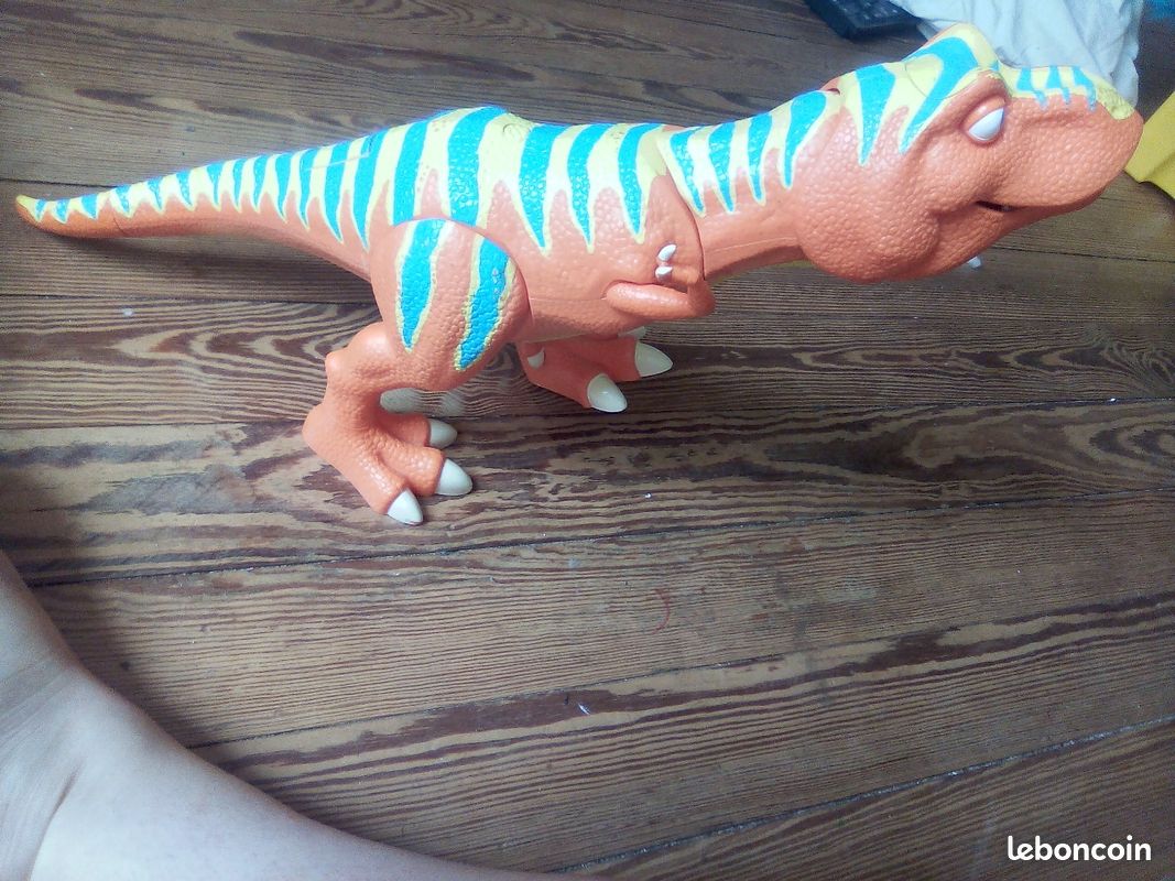 Gros dinosaure (image 2)