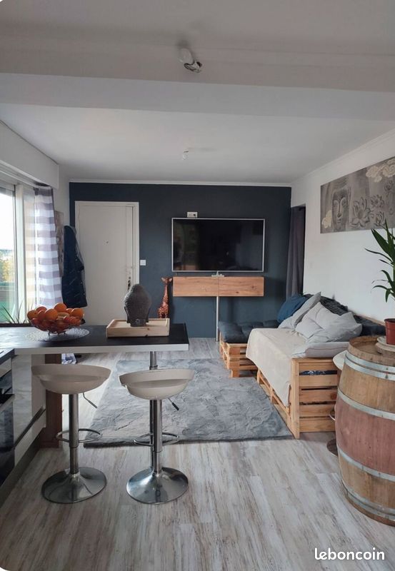 Appartement 2 pièces 43 m² · à Saint-Laurent-du-Var · 43 m² · 1 100 €