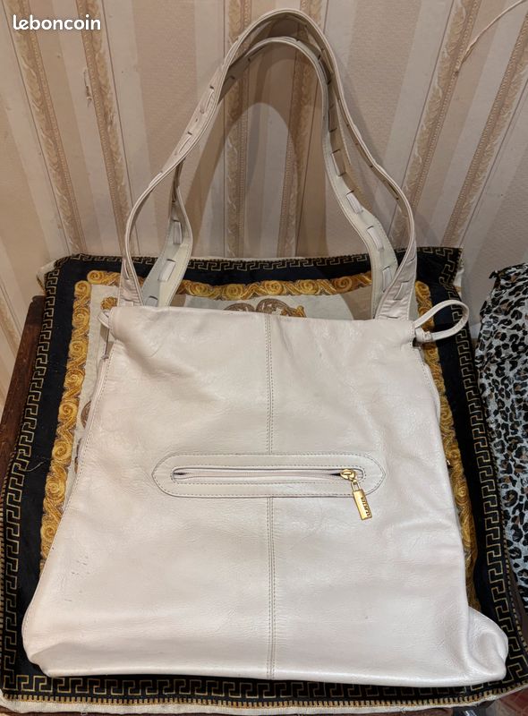 Grand Sac à main en Cuir Blanc Cassé / Ecru / environ 33 centimètres (image 3)