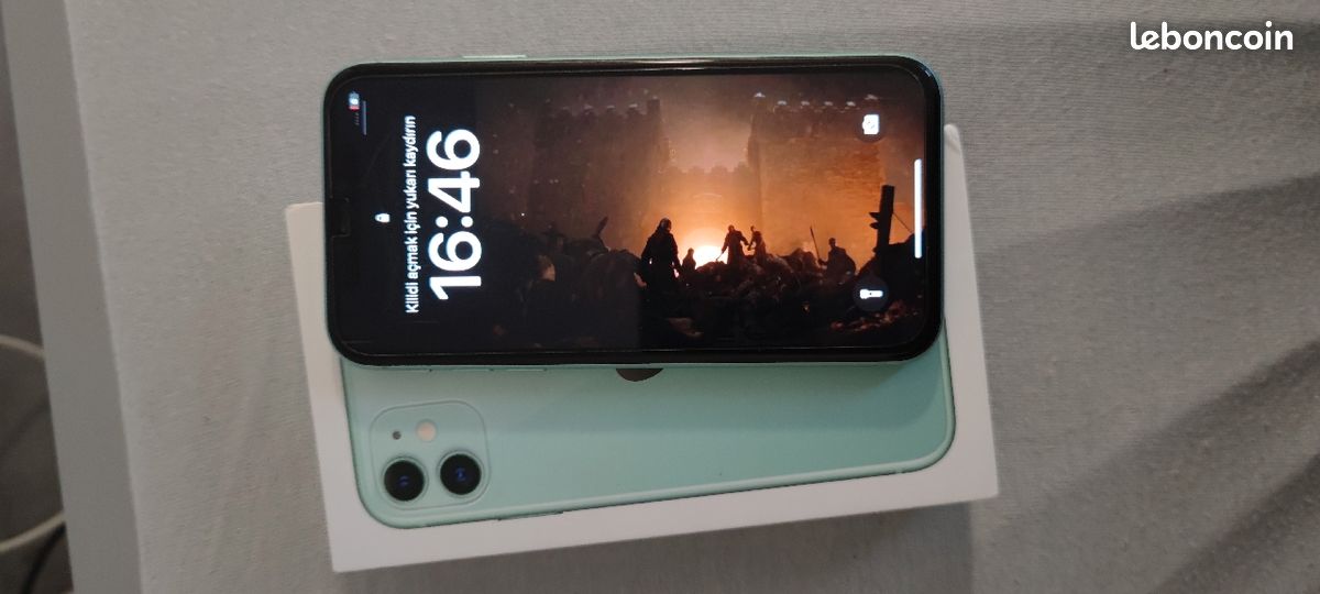 Iphone 11 (image 1)
