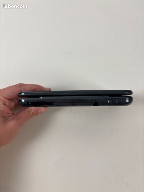 Nintendo New 3DS XL - Console #A16665 (image 5)