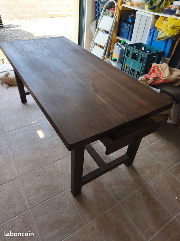 Table de ferme (image 1)