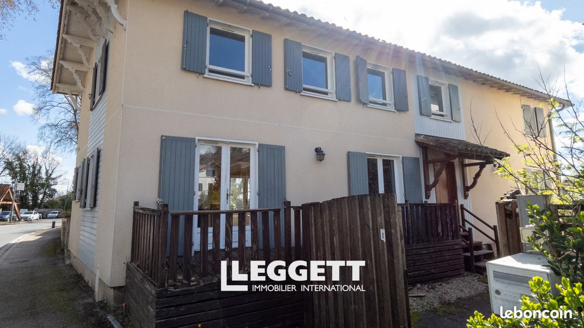 Maison 7 pièces 200 m² · à Aubeterre-sur-Dronne · 200 m² · 214 000 €
