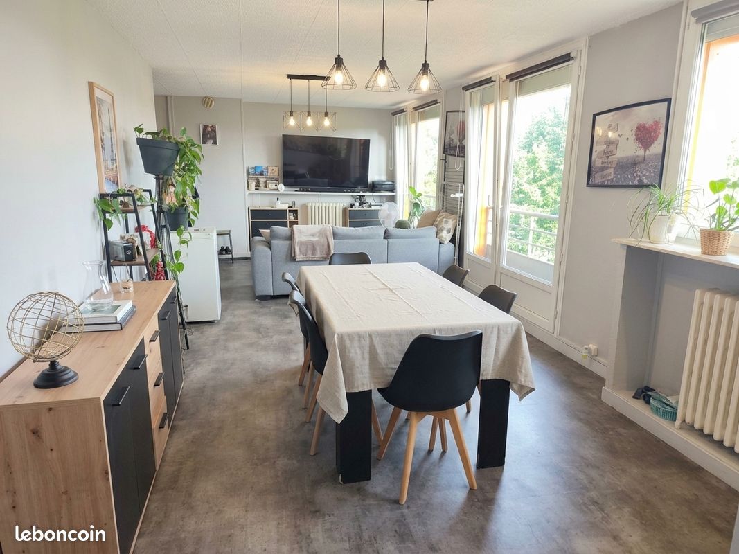 Appartement 5 pièces 100 m² · à Longuyon · 100 m² · 118 000 €