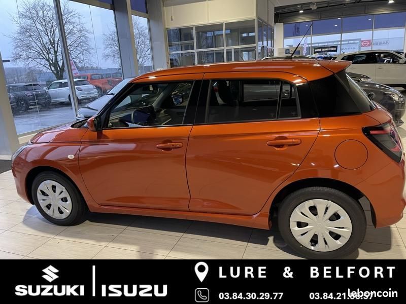 Suzuki Swift 1.2 Hybrid 83ch Avantage (image 5)