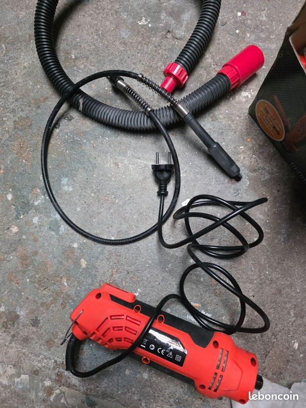Outil multifonction rotatif électrique 600W, idéal pour les travaux de précision : découpe, ponçage, polissage, gravure, perçage ou petits travaux de bricolage (image 11)