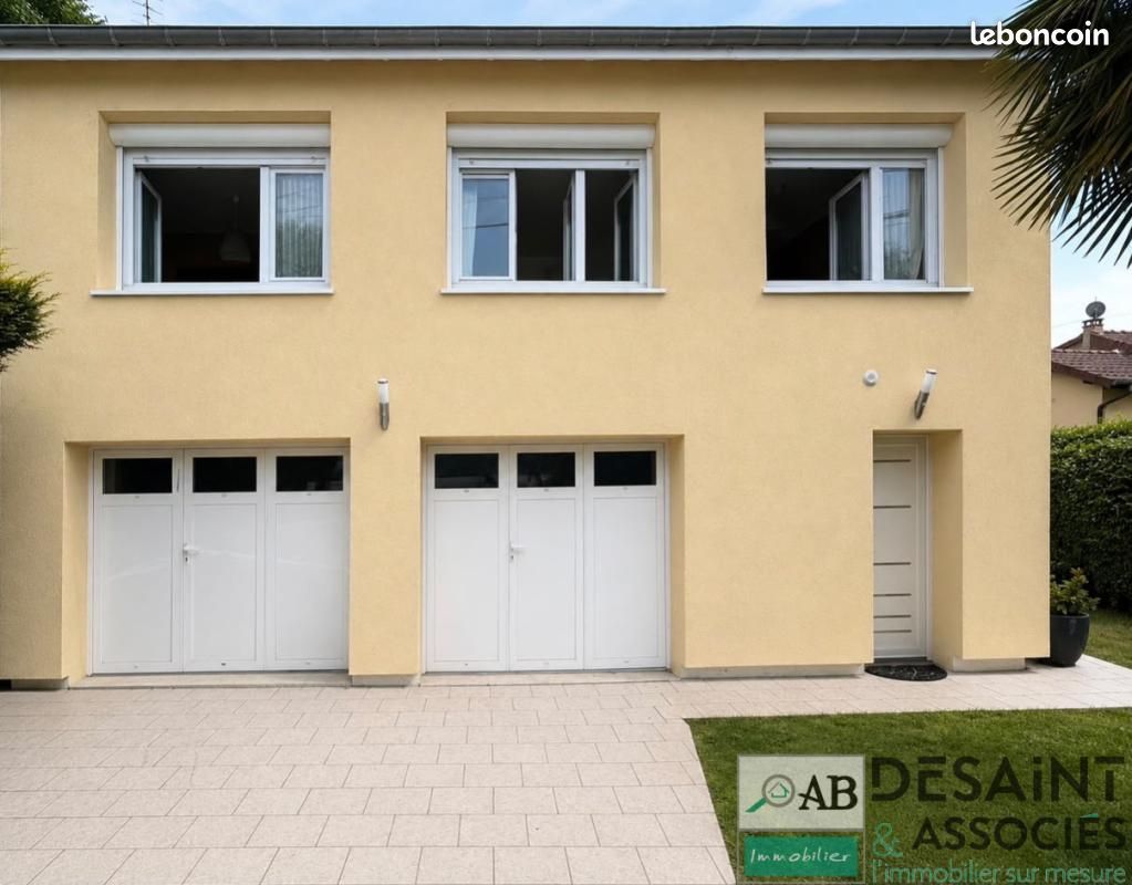 Maison 6 pièces 108 m² · à Chelles · 108 m² · 298 000 €