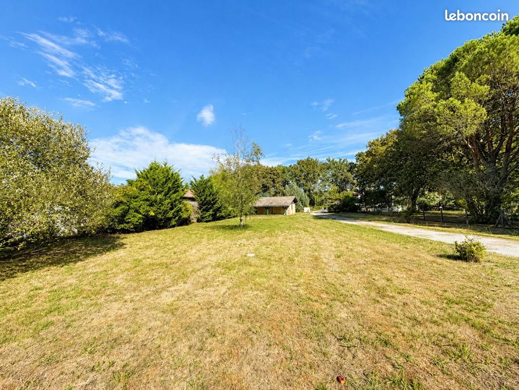 Terrain 1 400 m² Soustons · 212 000 €