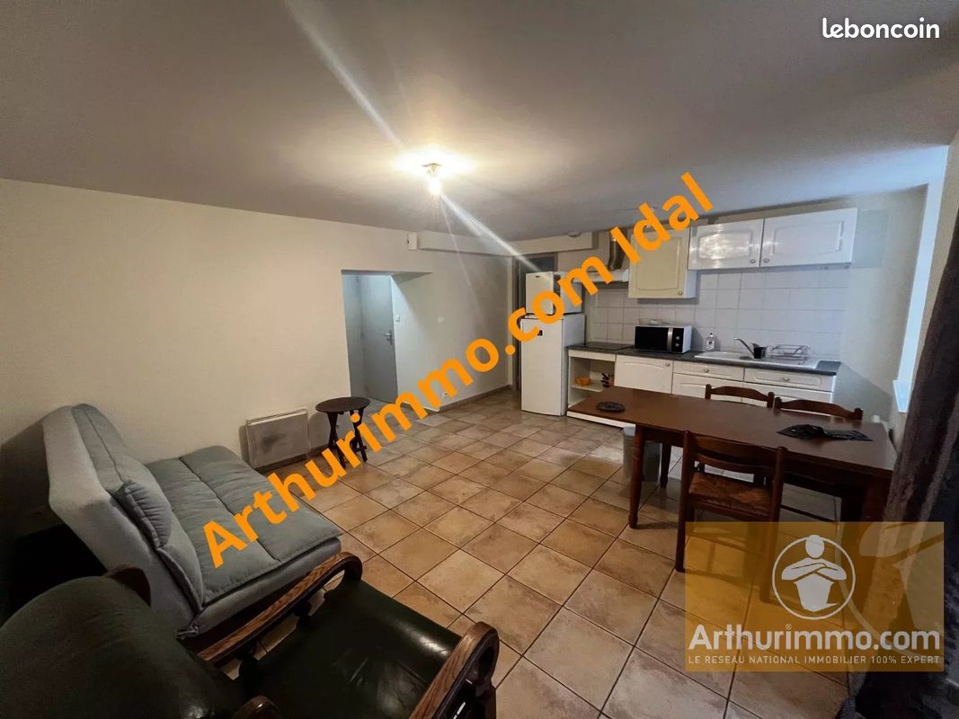 Appartement 2 pièces 37 m² · à La Canourgue · 37 m² · 327 €/mois