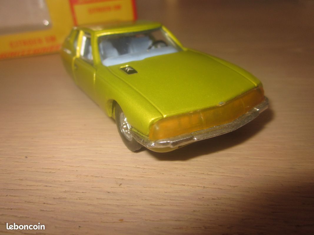 Lot de 2 Citroen SM Minialuxe 1/43,no ds Eligor norev solido corgi - Collection