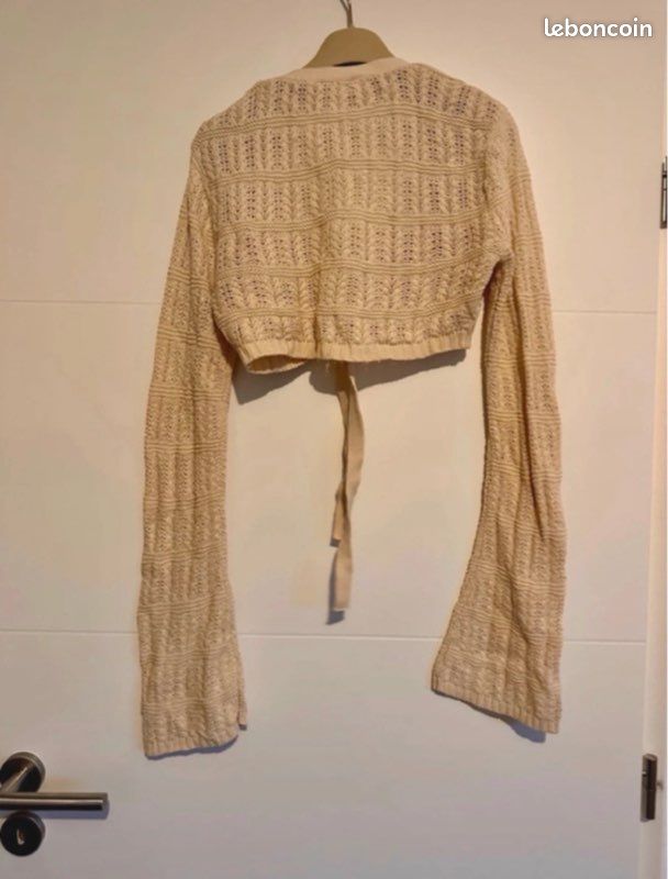 Gilet court beige effet maille - Jennyfer - Taille M- Très bon état - 34 × 32 cm (image 2)