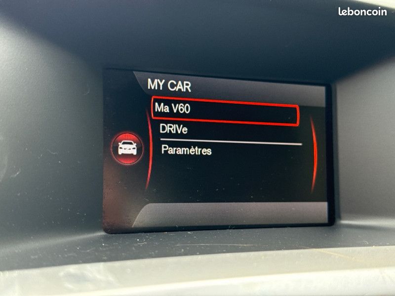 Volvo V60 T3 150CH MOMENTUM - 76.000KM * 1ERE MAIN * GARANTIE (image 23)