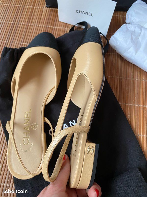 Sling Back Prix Chaussures Chanel Slingback En Cuir Et Tissu Noir