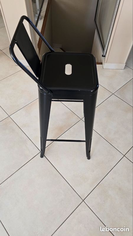 Tabouret de bar type industriel avec dossier (image 2)