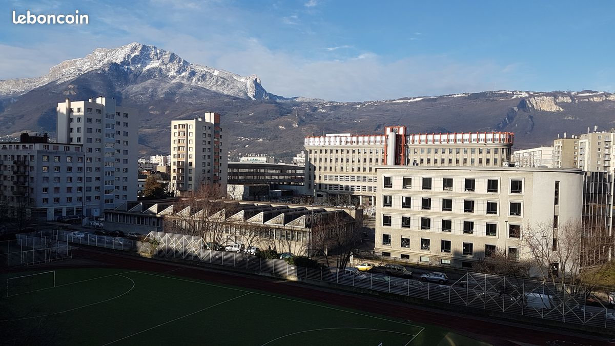 Appartement 2 pièces 46 m² · à Grenoble · 46 m² · 705 €