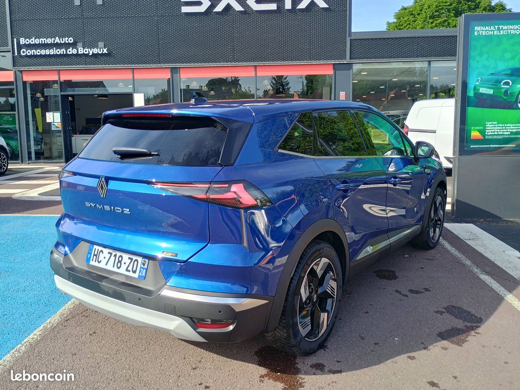 RENAULT Symbioz E-Tech full hybrid 145 Iconic (image 5)