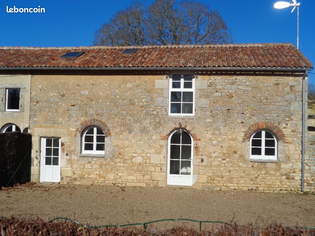 Maison 3 pièces 78 m² · à Savigny-Lévescault · 78 m² · 750 €/mois