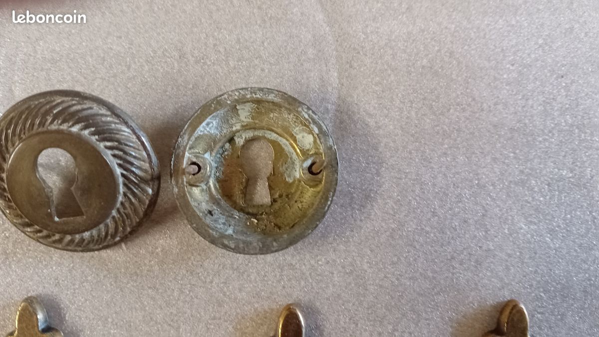 Lot de 15 ferrures de porte pour meubles (image 2)