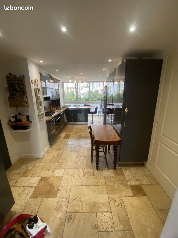 Appartement 5 pièces 90 m² · à Hyères · 90 m² · 340 000 €