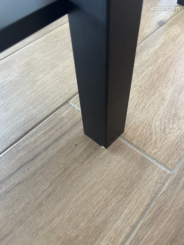 Table basse IKEA LACK noire (image 3)