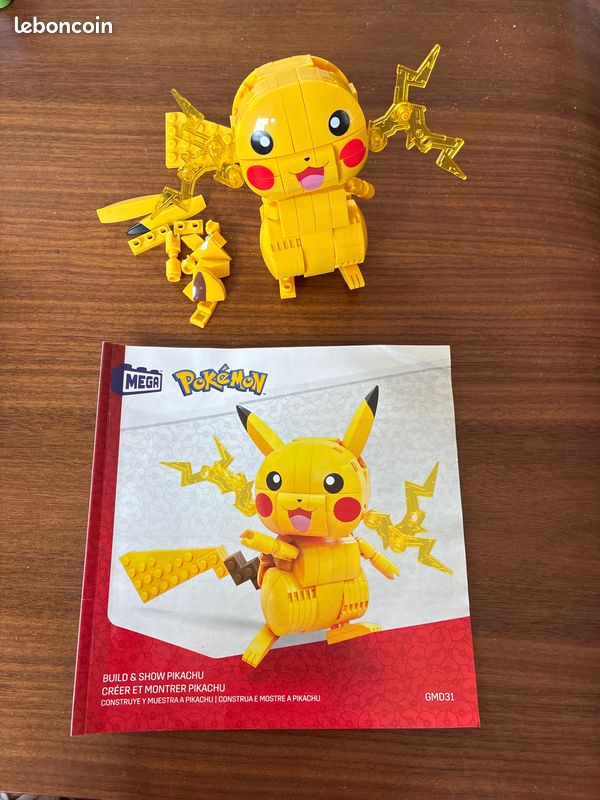 Figurine MEGA Pokémon Pikachu – 211 Briques – Articulée – Dès 7 Ans