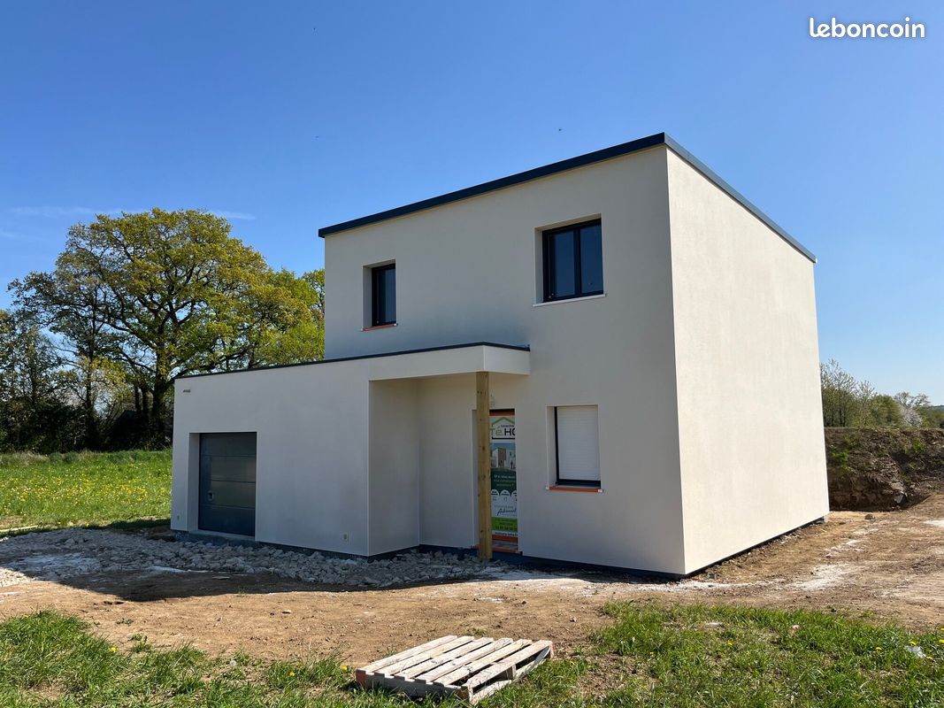 Maison 5 pièces 100 m² · à Plougoumelen · 100 m² · 290 200 €