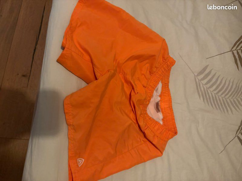 Short (image 2)