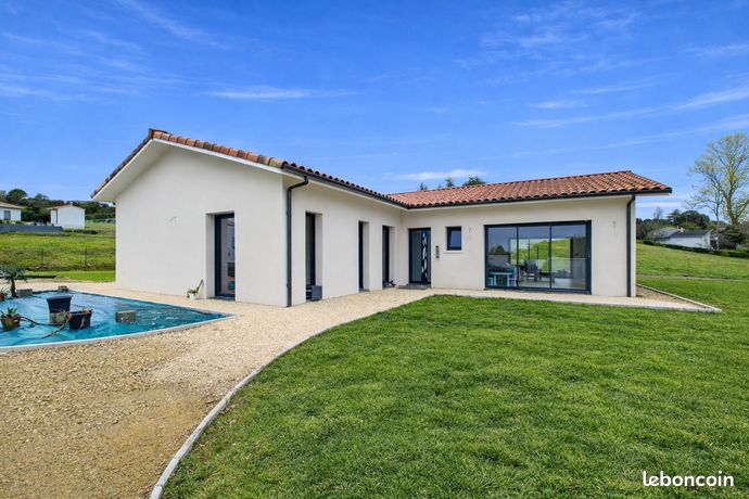 Villa 4 pièces 150 m²