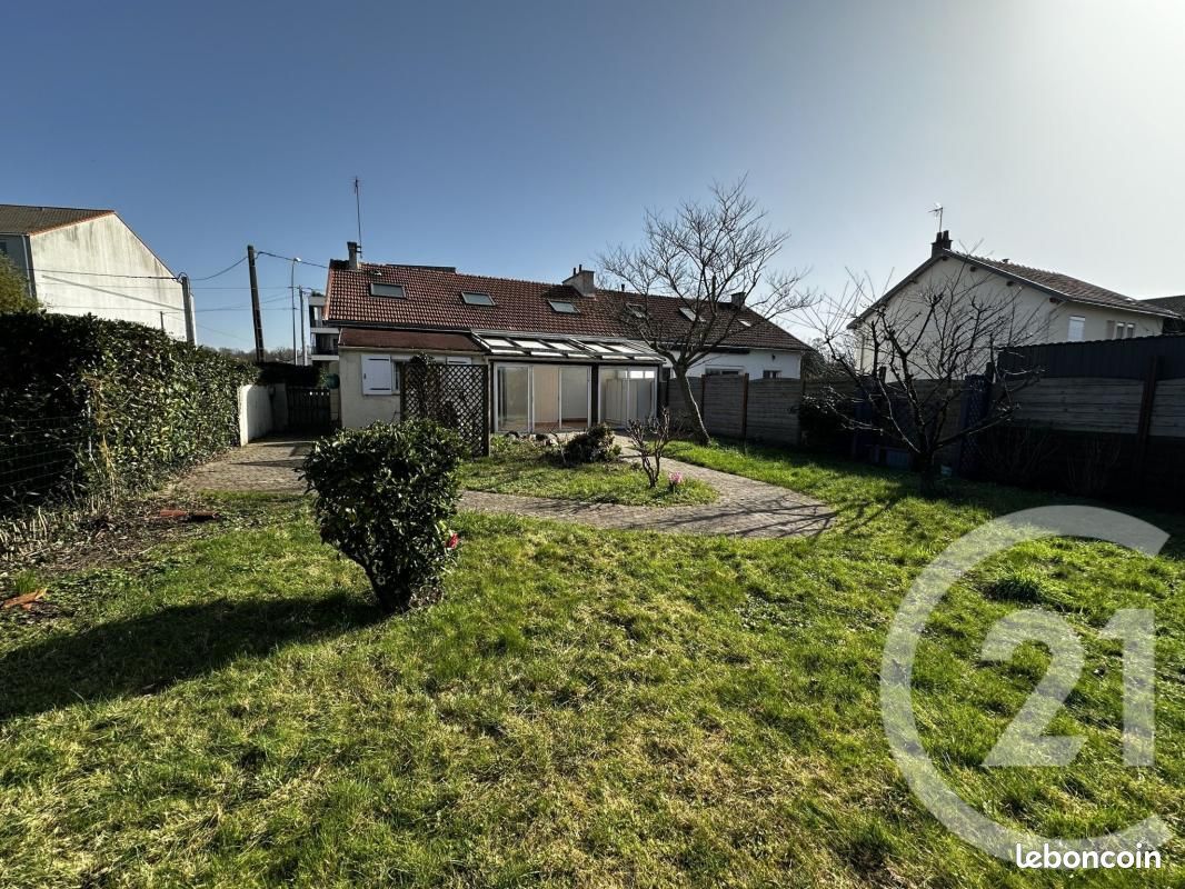 Maison 5 pièces 121 m² · à Vertou · 121 m² · 315 900 €