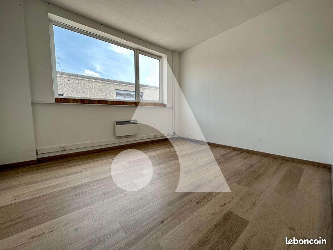 Local 187 m² LONGUENESSE (image 13)
