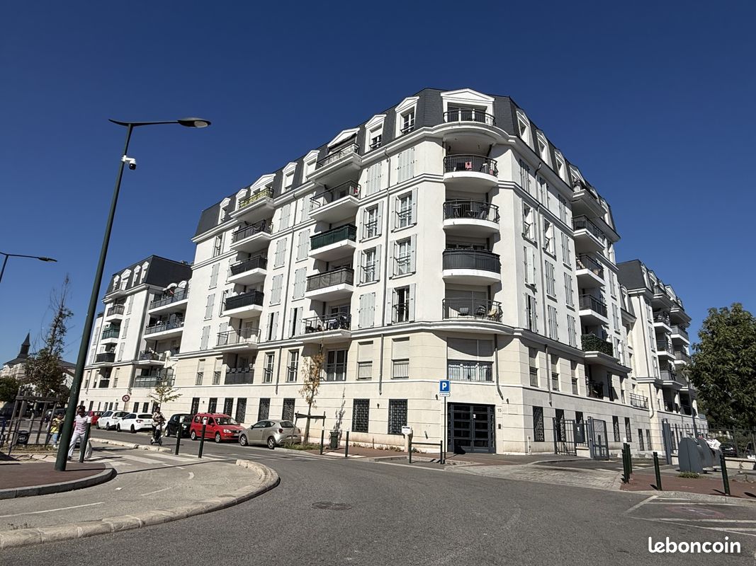 Appartement 4 pièces 74 m² · à Le Blanc-Mesnil · 74 m² · 259 000 €