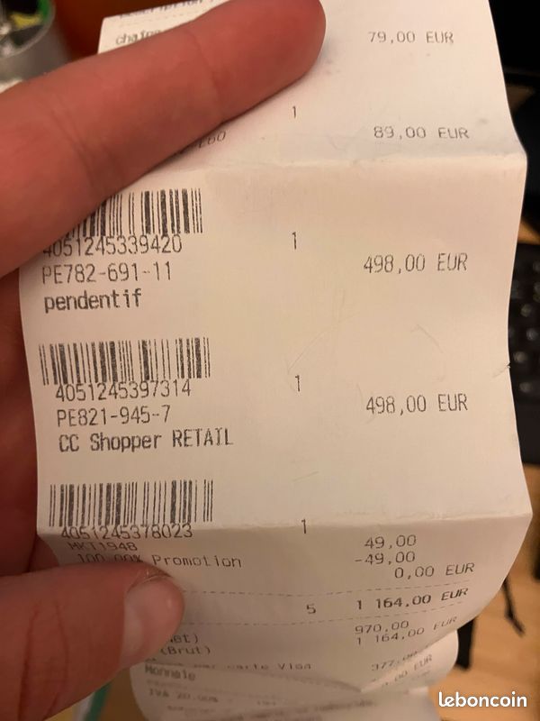 Vérin de capot Mercedes W205 à un prix avantageux en qualité d'origine Vérin de capot Mercedes W205 à un prix avantageux en qualité d'origine