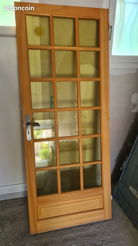 Portes d'intérieures vitrées à petits carreaux (verre dépoli) (image 1)