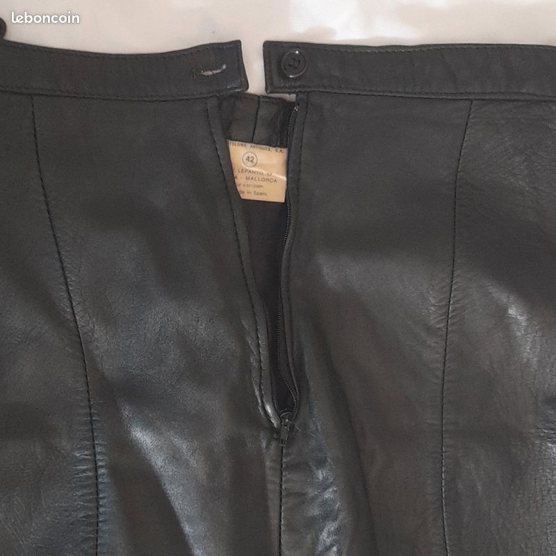 Jupe en cuir (image 2)