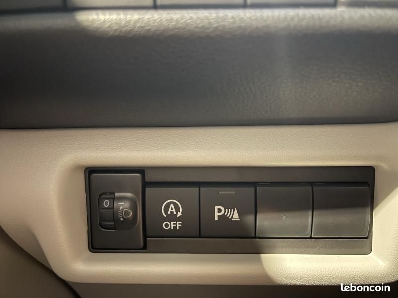 Suzuki Swift 1.2 Hybrid 83ch Avantage (image 27)