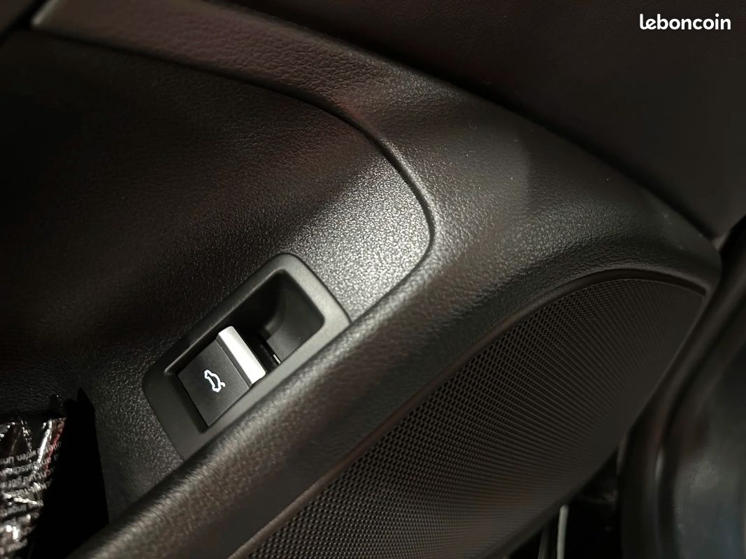AUDI A5 SPORTBACK 1.4 TFSI 150 S tronic 7 Design Luxe | SUIVI COMPLET + VIDANGE DE BOITE OK 17380 (image 30)