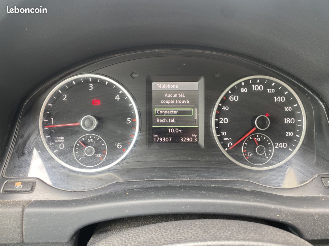 VOLKSWAGEN Tiguan (2) 2.0 TDI 170 BLUEMOTION TECHNOLOGY SPORTLINE 4MOTION (image 22)